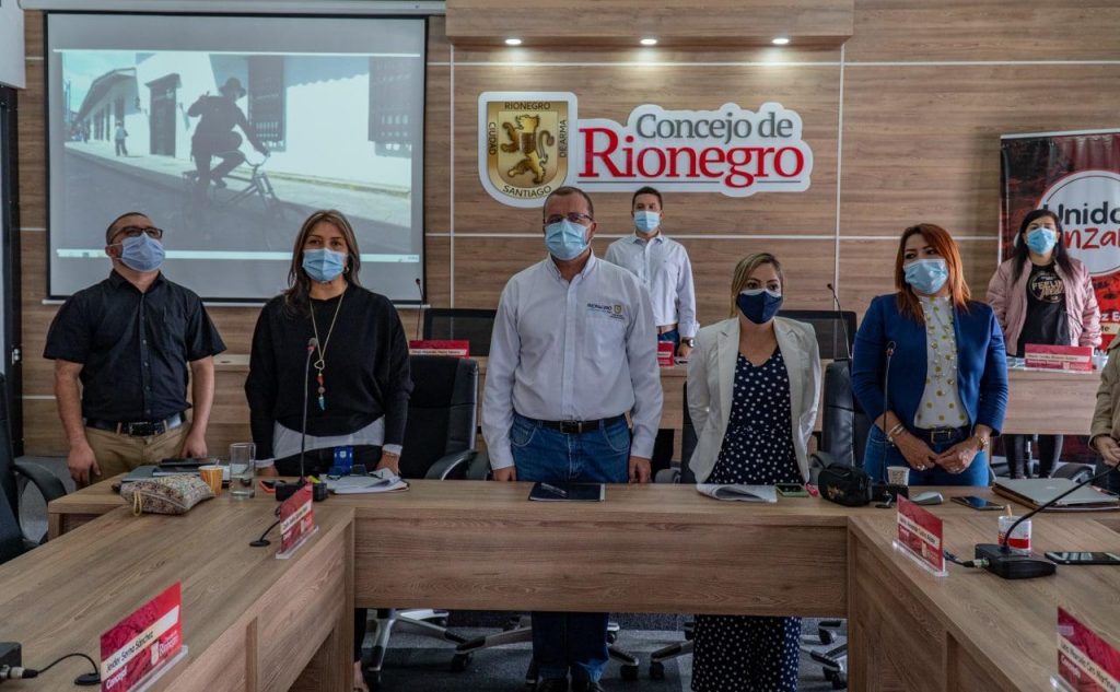 Jorge Humberto Rivas, presentó el informe de gestión, acompañado de quienes lideran cada una de las Subsecretarías y programas apoyados desde esta dependencia.