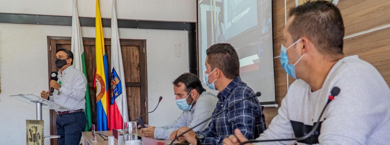 Concejo exaltó a Cornare por Primer Puesto en el IEDI