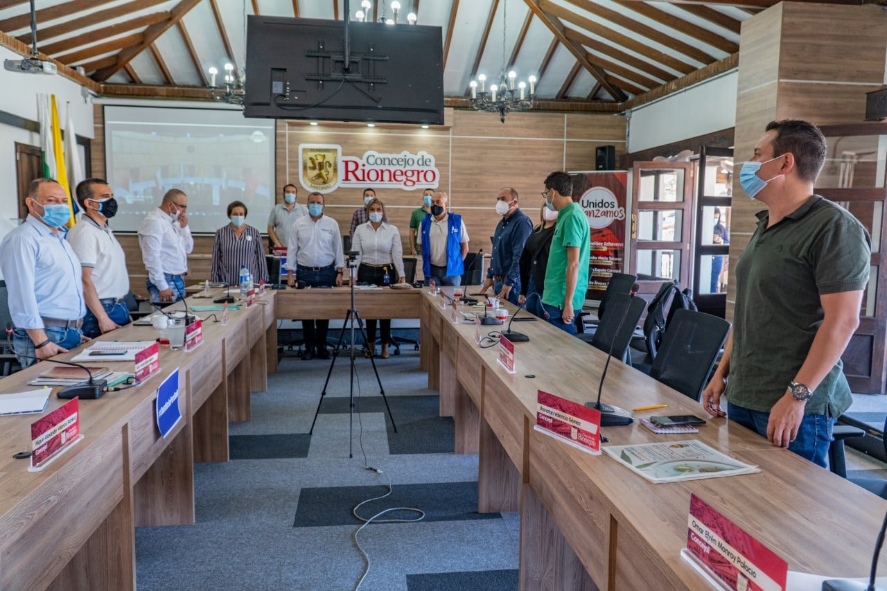 Mesa directiva tiene facultades para iniciar convocatoria para elegir Contralor 2022-2025