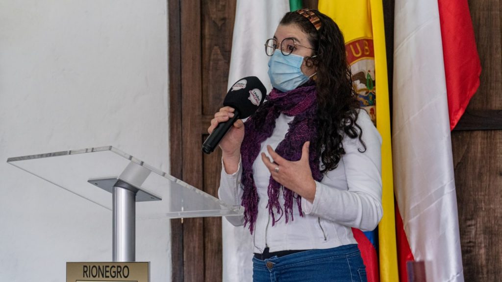 “Las propuestas deben tener articulación de necesidades, que éstas se vean reflejadas en el Plan Decenal y que los indicadores respondan a lo planeado, pensándolo a futuro” expresó Laura Camila Jaramillo Gallego, representante del sector cultural.