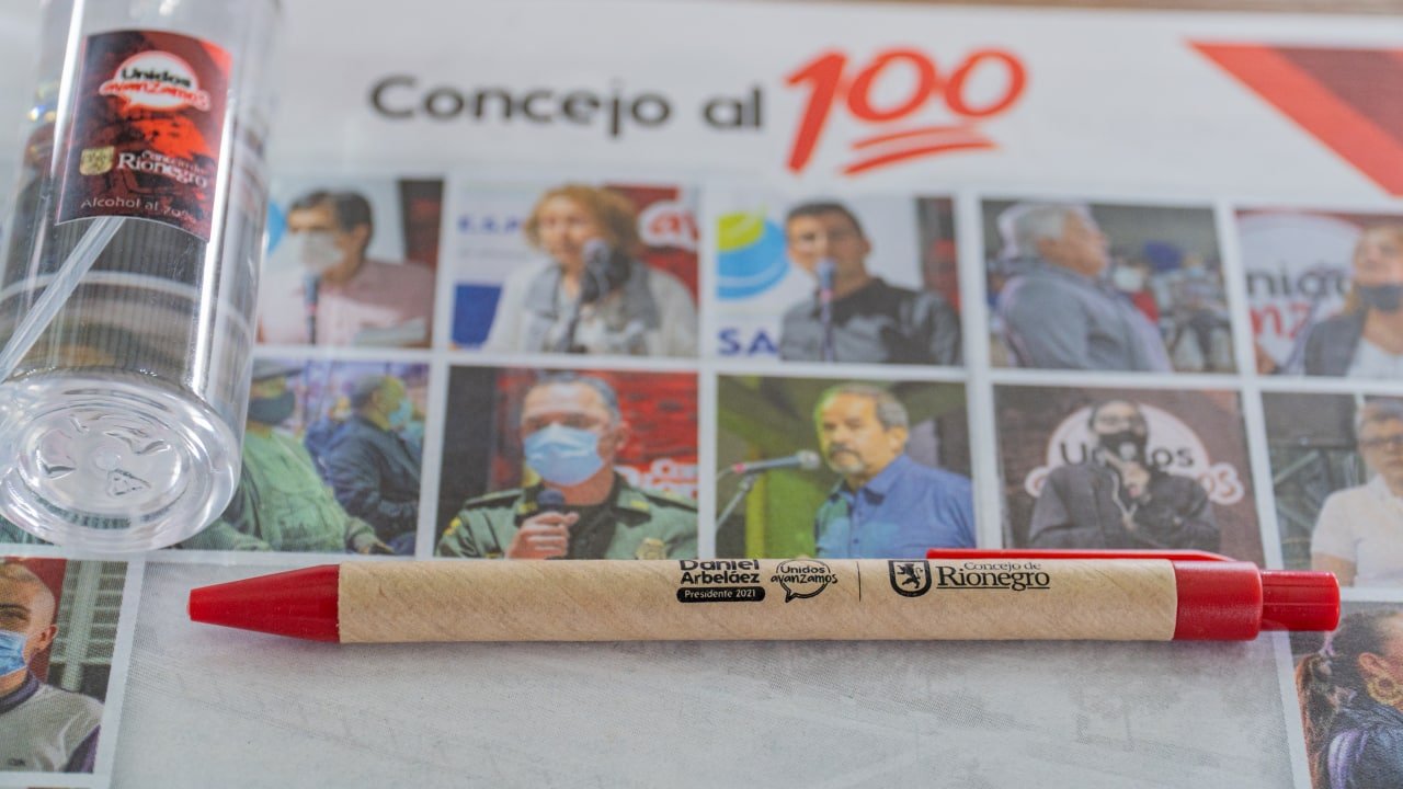Presidente presentó segundo informe del año con Concejo al 100