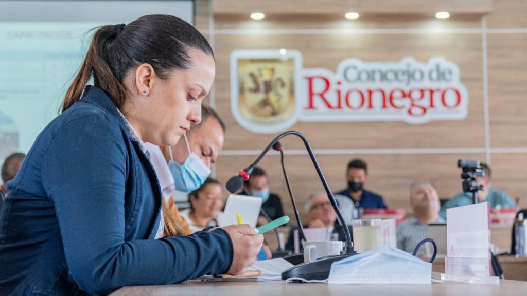 Secretarías y dependencias siguen brindando informe de gestión ante el Concejo Municipal de Rionegro